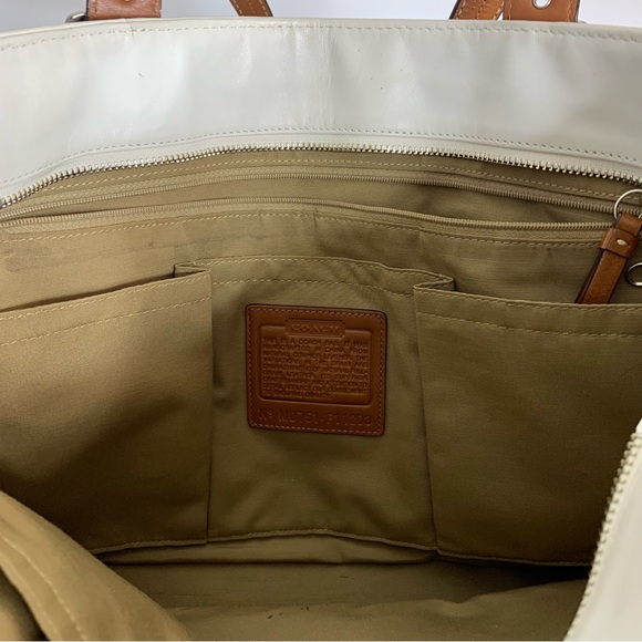 Coach Hampton Executive Extra Large Tote Bag - Picture 10 of 12